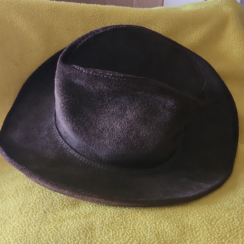 Cowboy Suede Hat with Top Stitching